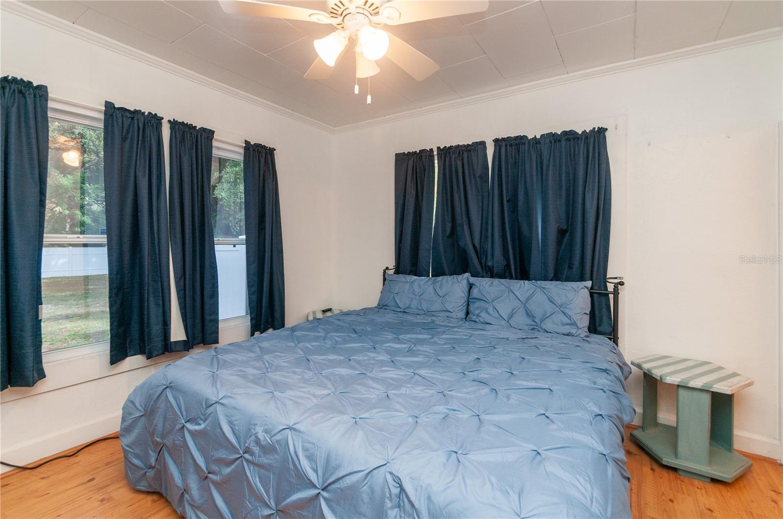 OAKLAND SUB 2 - Residential Lease