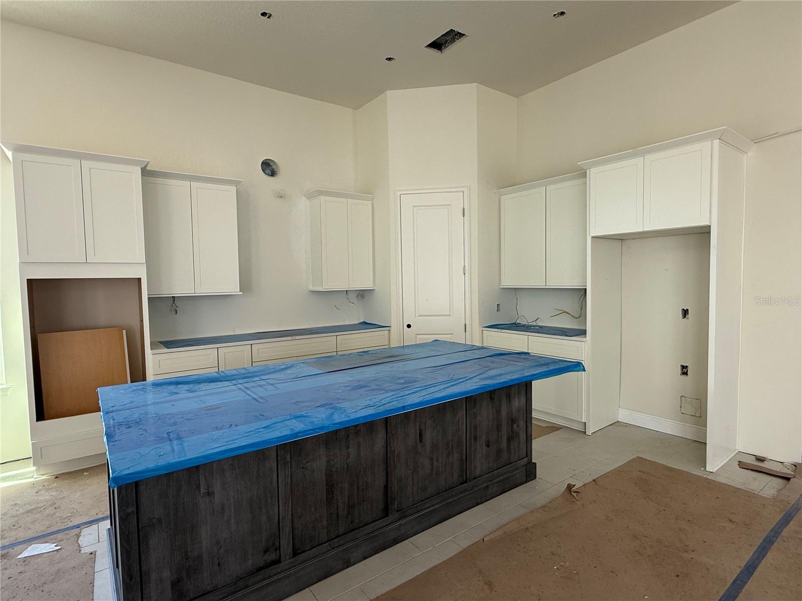 10040 PEEBLES STREET