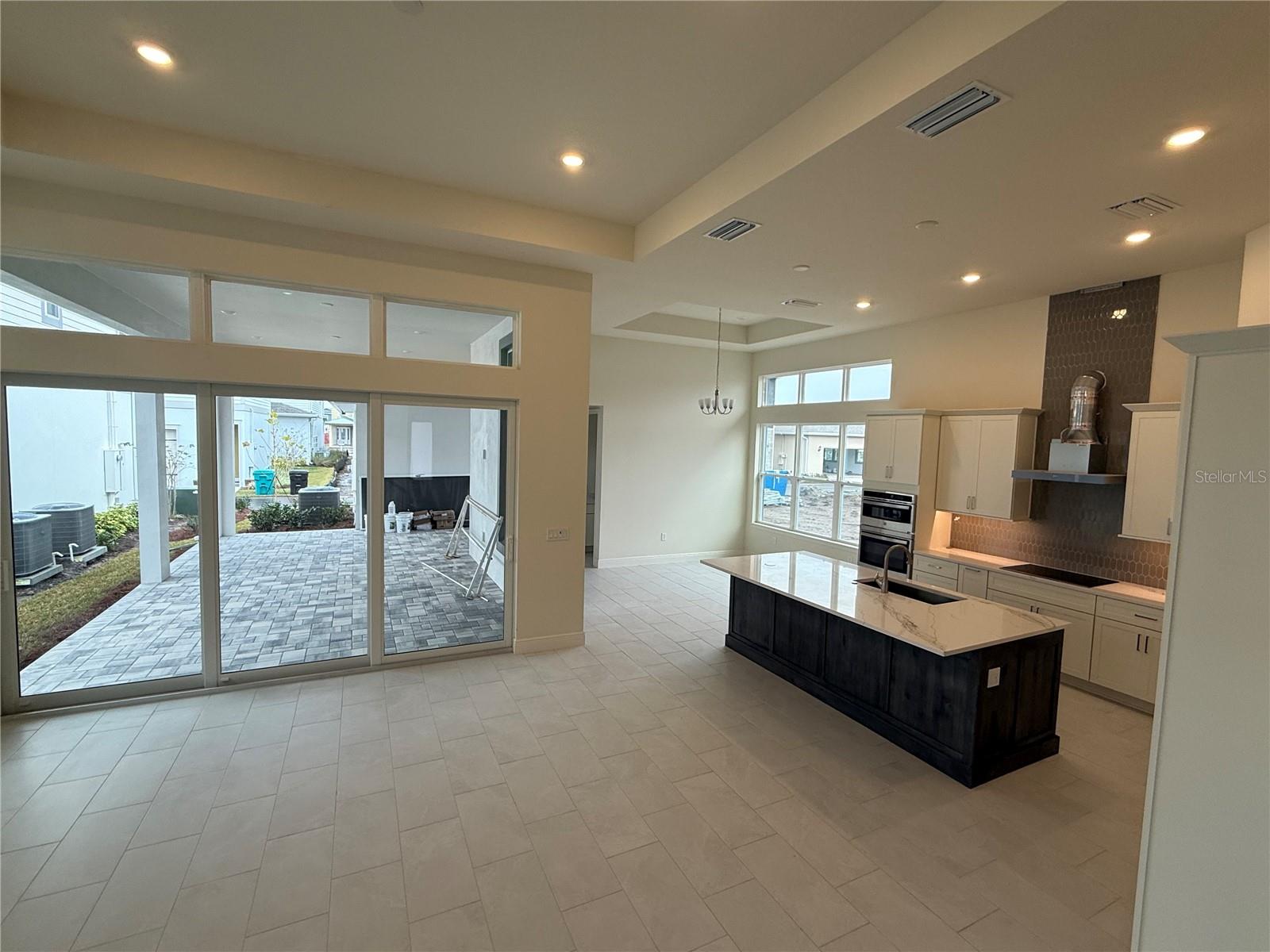 10040 PEEBLES STREET