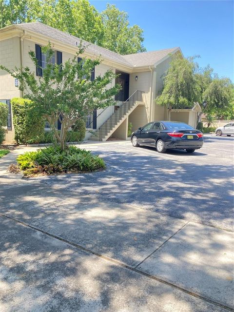 Photo of 223 Windsor Street #6, Lakeland, FL 33803 (MLS # TB8397664)