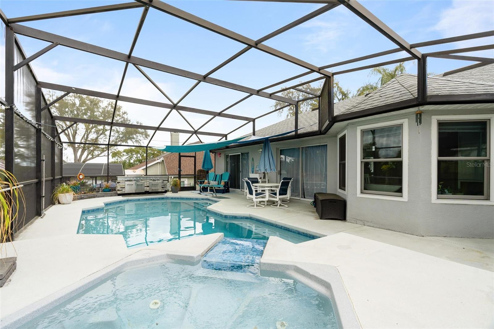 VILLAGE GREEN - Residential