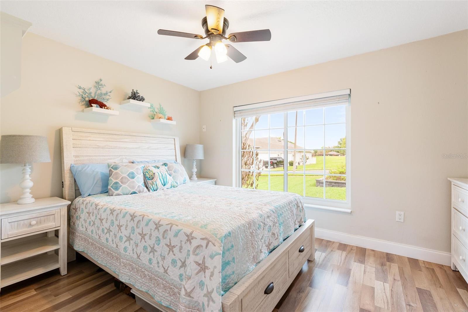 VILLAGE GREEN - Residential