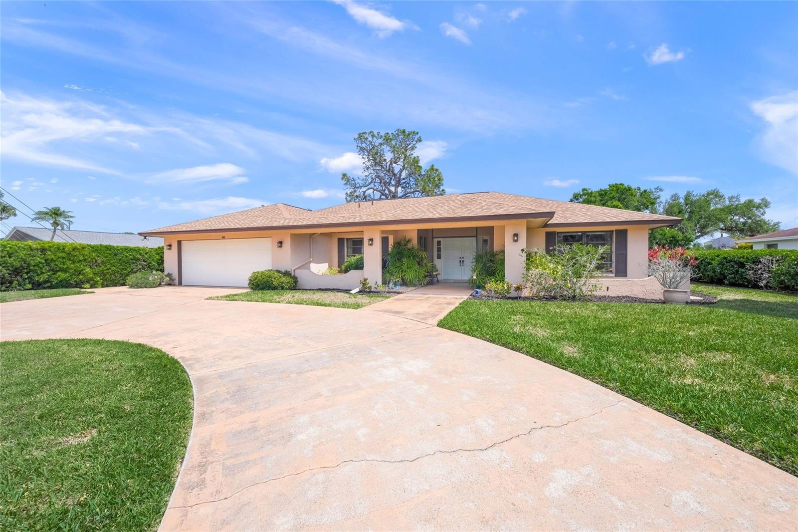 DESOTO LAKES COUNTRY CLUB COLONY 2B - Residential