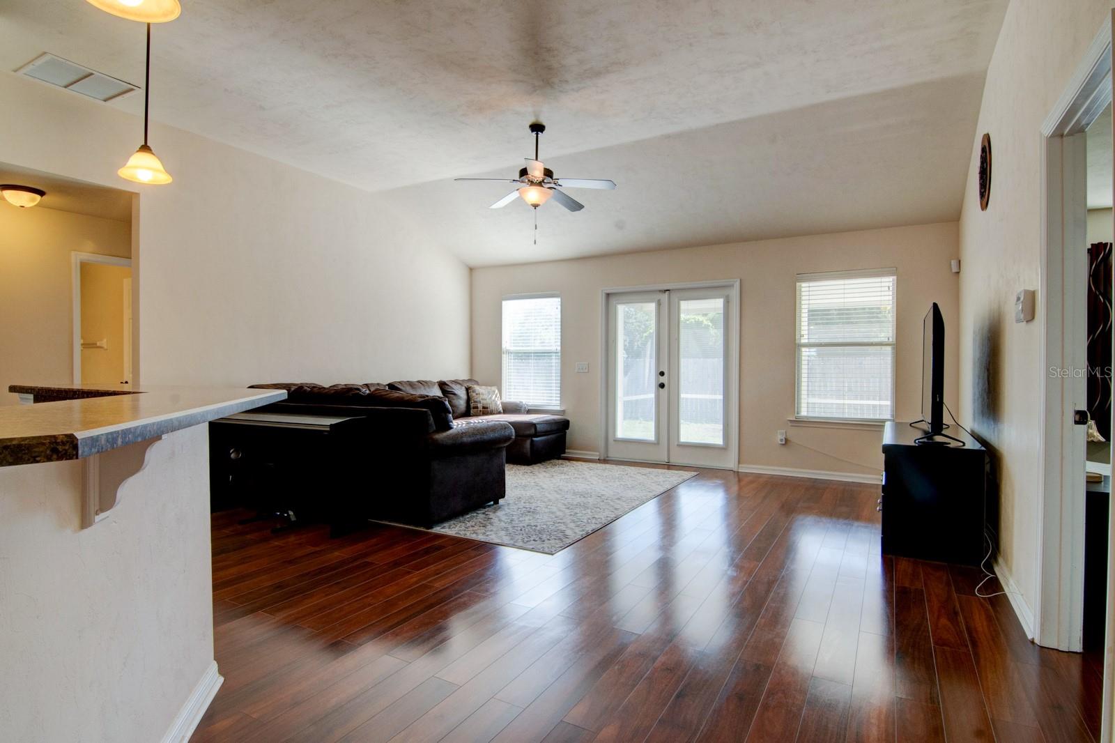 KINGSLAND - Residential