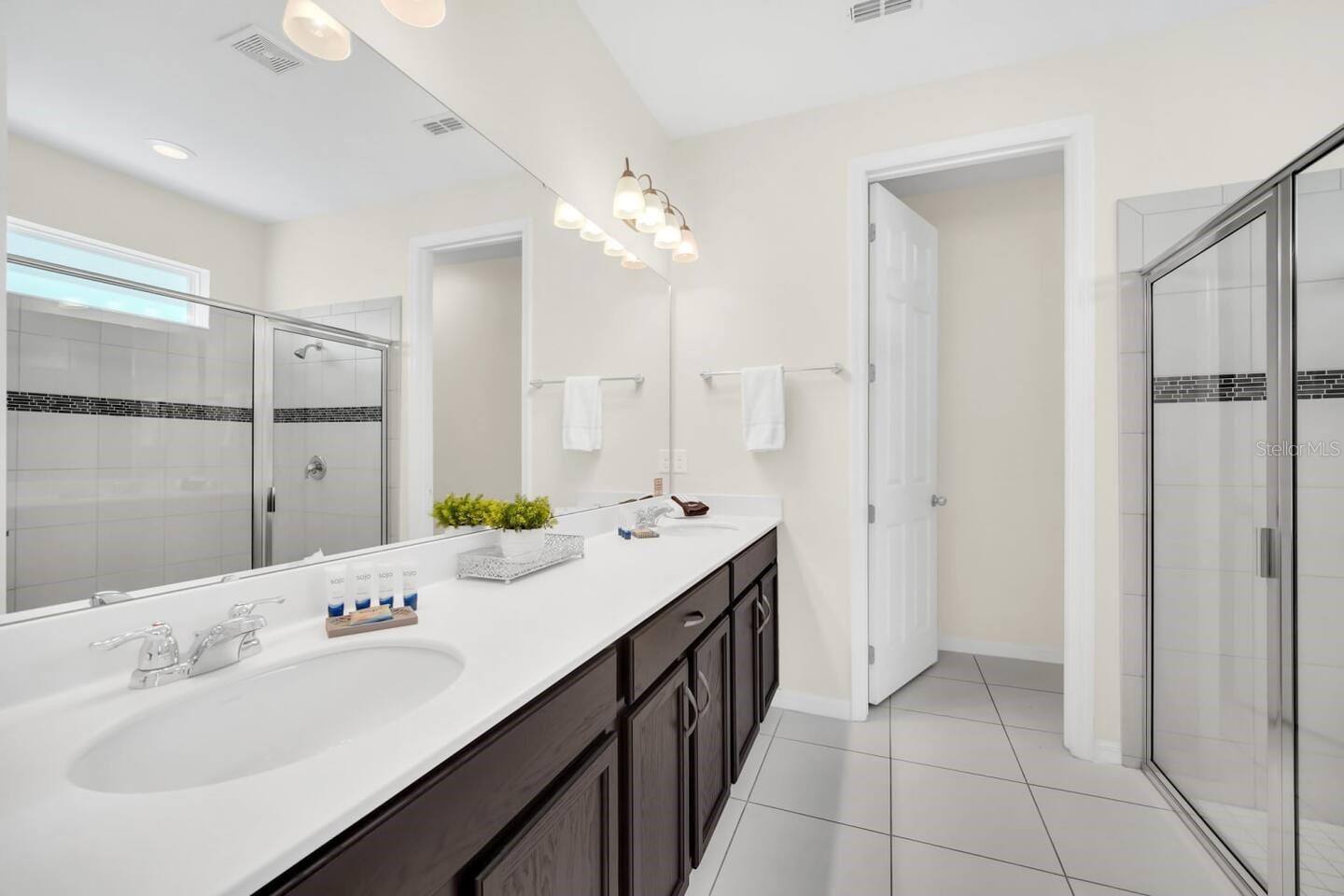 SOLARA RESORT - Residential