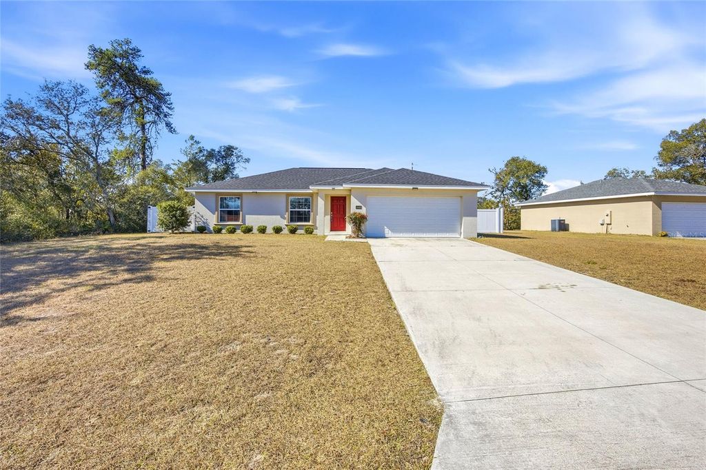 Photo of 14440 SW 28th Avenue, Ocala, FL 34473 (MLS # OM717105)