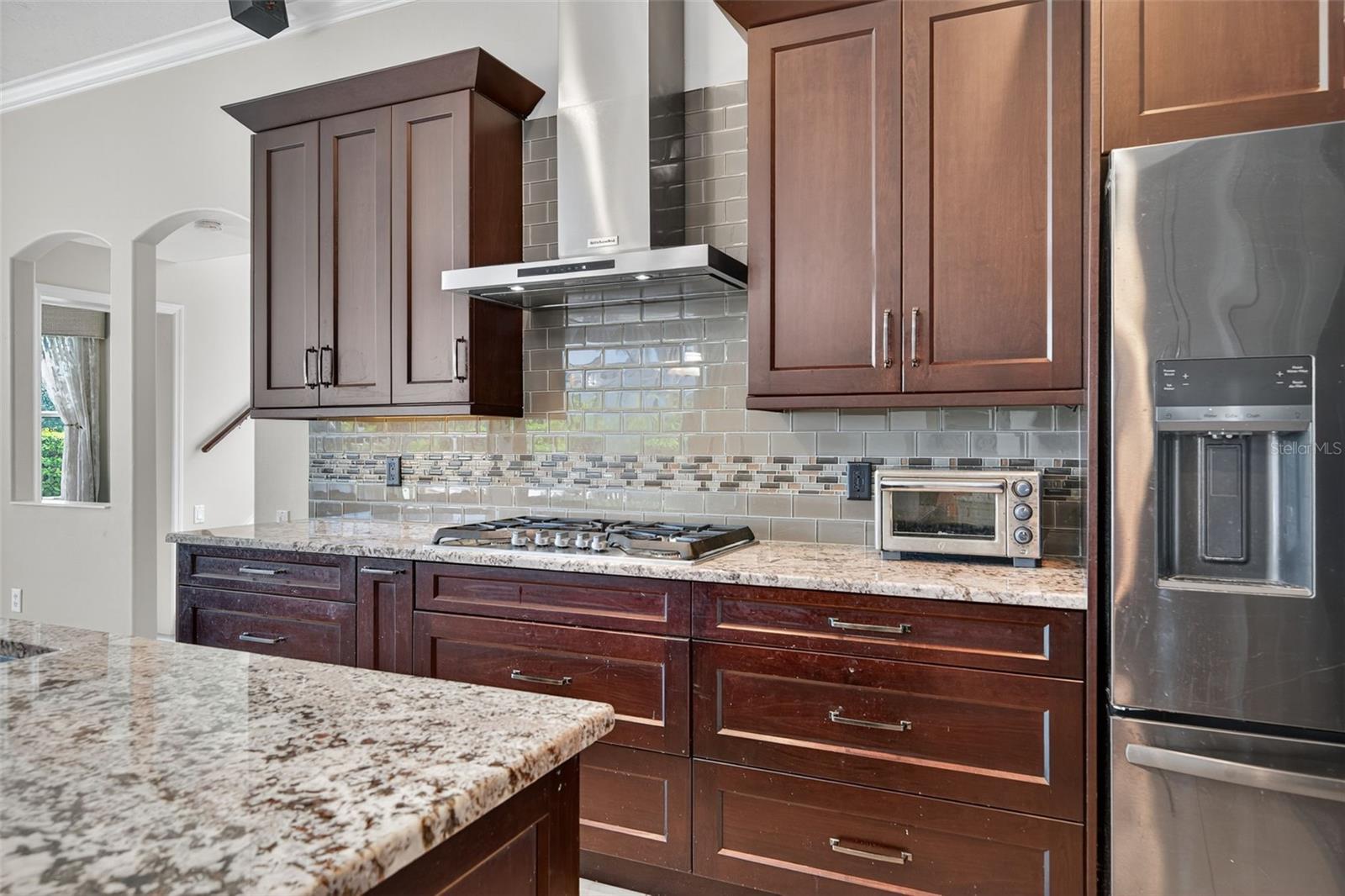 SILVER OAKS - Residential