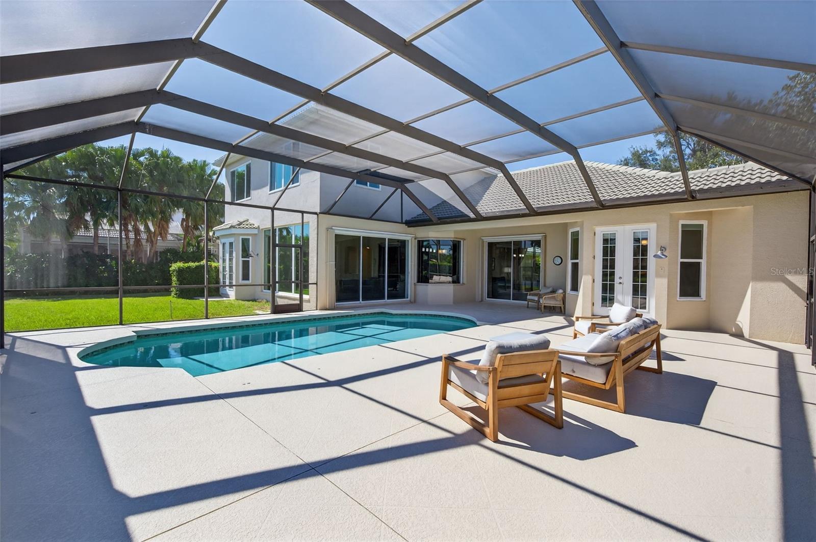 SILVER OAKS - Residential