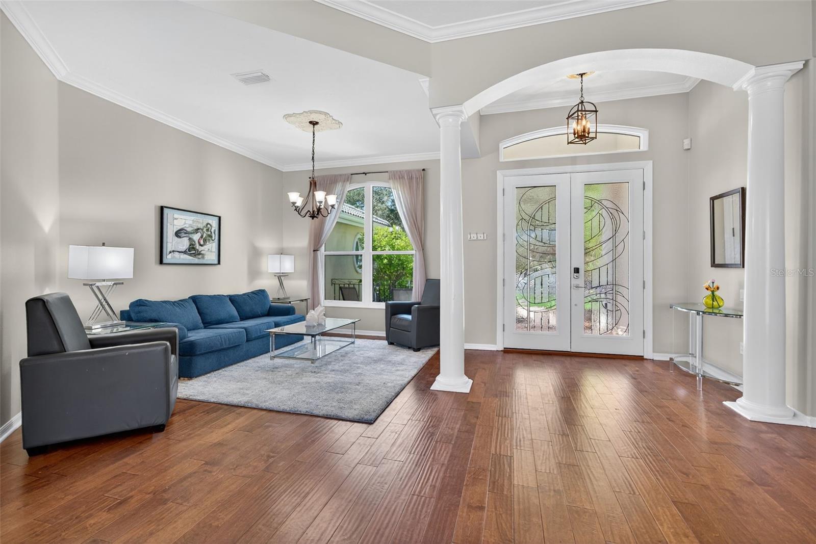 SILVER OAKS - Residential