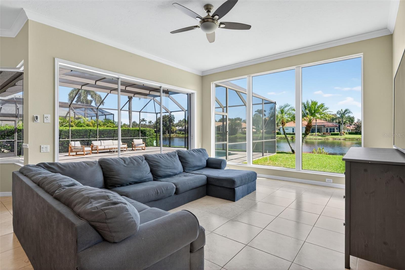 SILVER OAKS - Residential