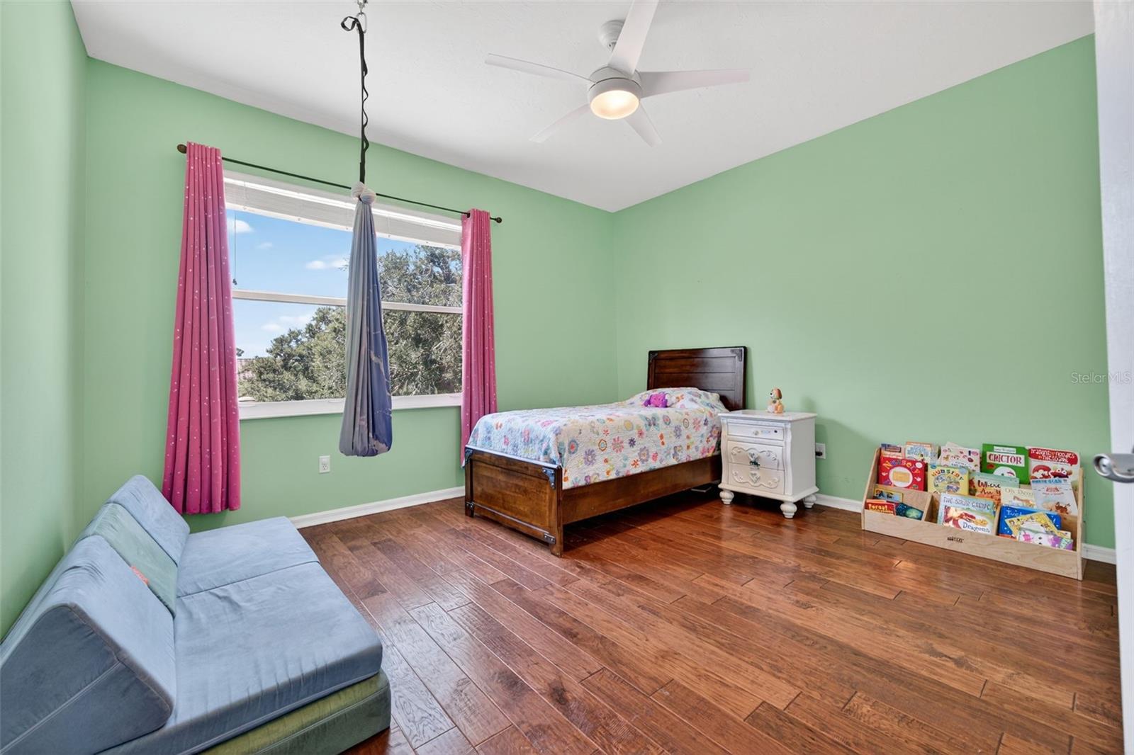 SILVER OAKS - Residential
