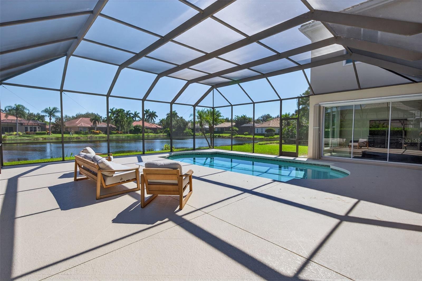 SILVER OAKS - Residential