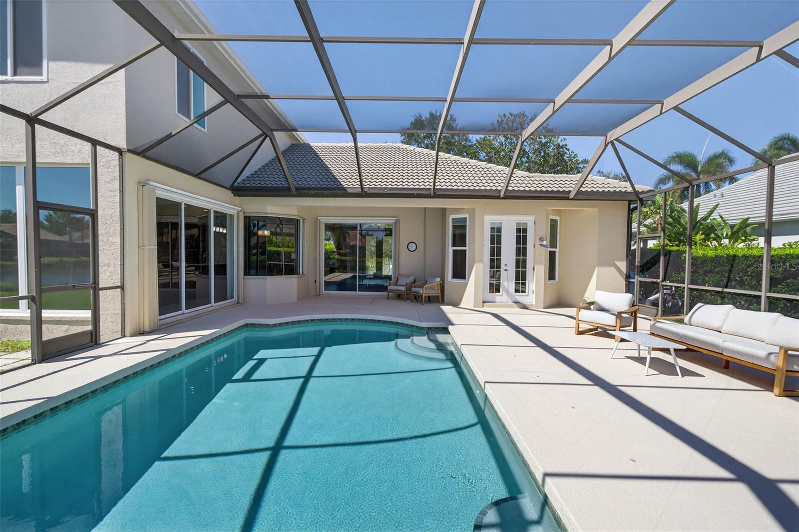 SILVER OAKS - Residential