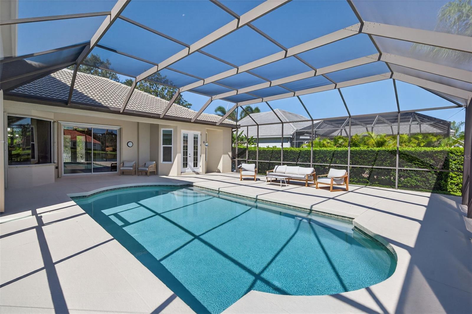 SILVER OAKS - Residential