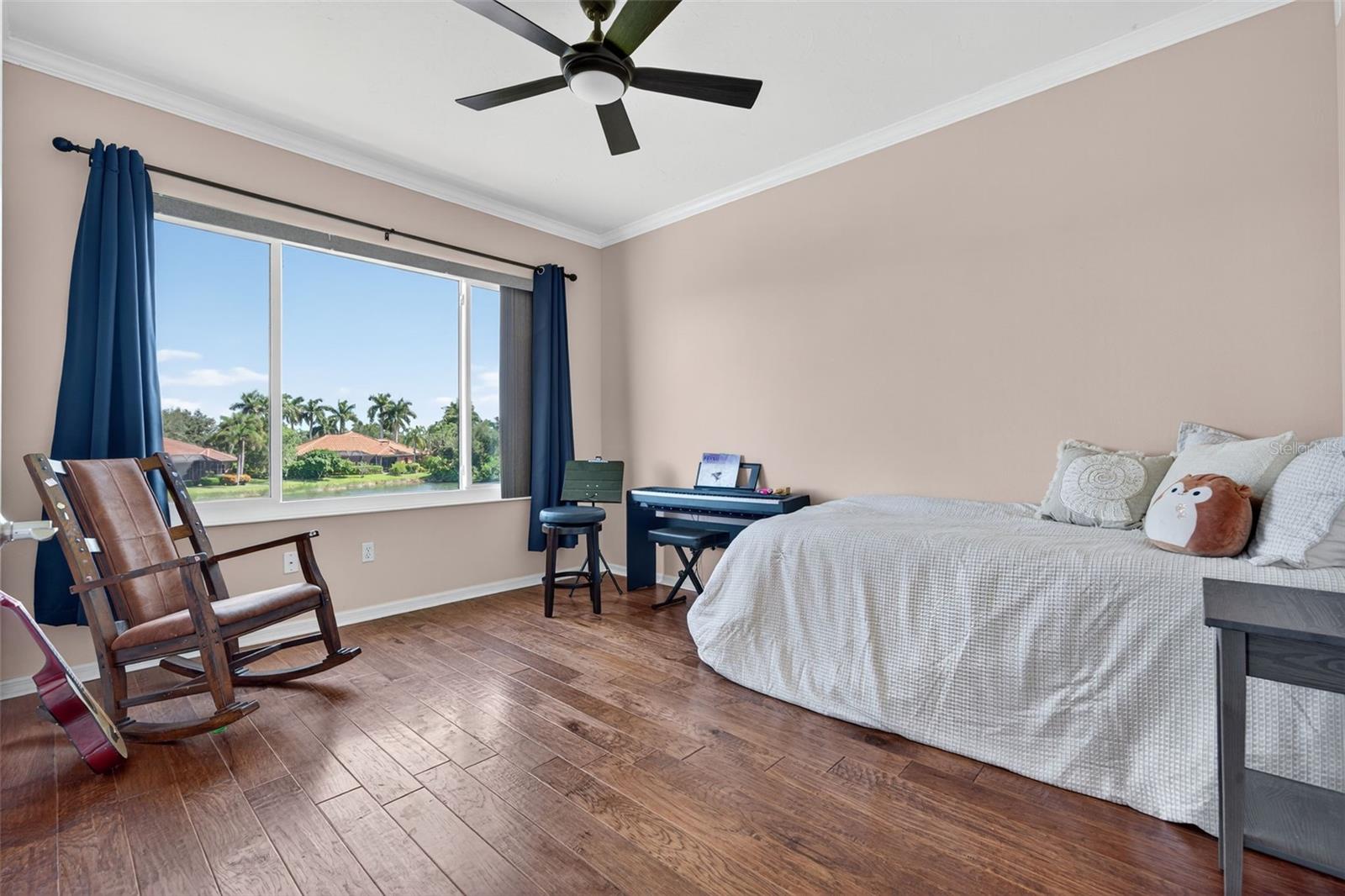SILVER OAKS - Residential