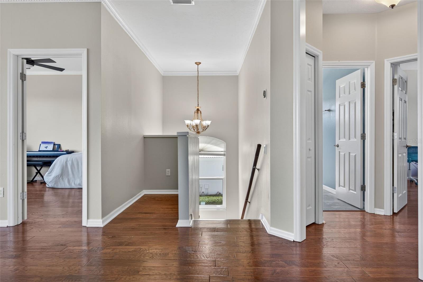 SILVER OAKS - Residential