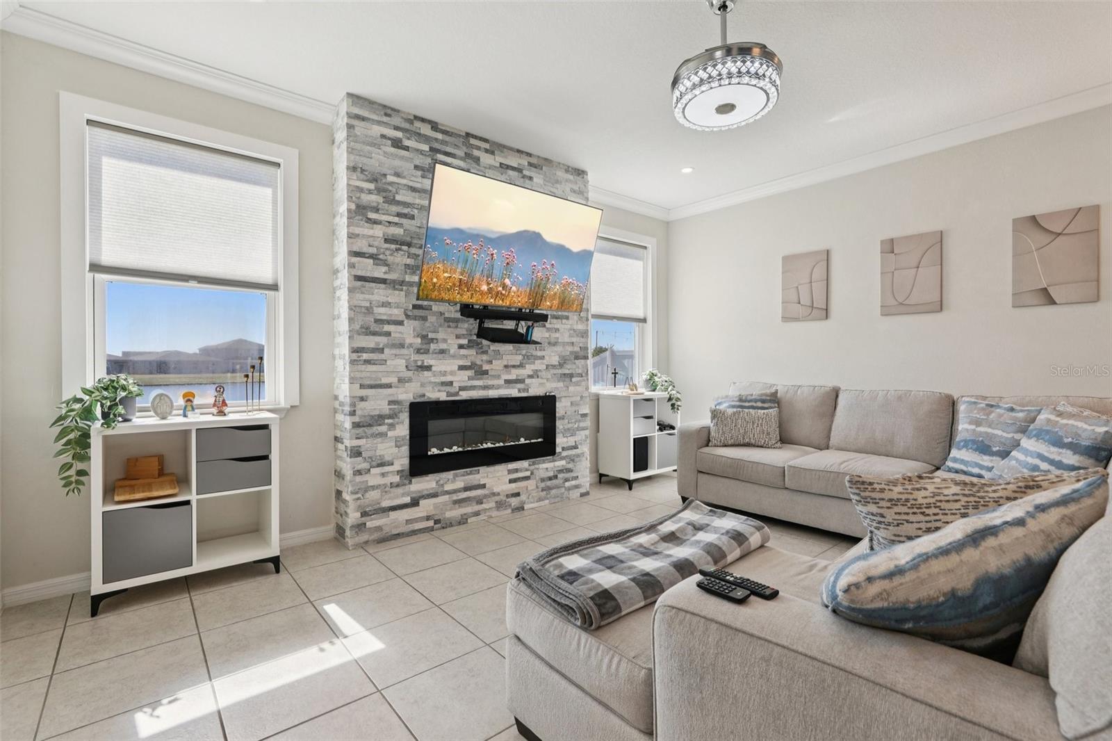 1418 FLATWOOD STREET