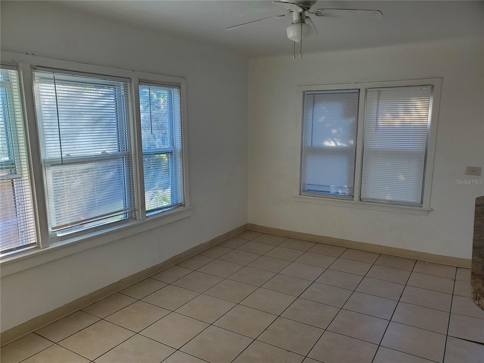 DISTRICT FLA CORP SUB 1 - Residential Income