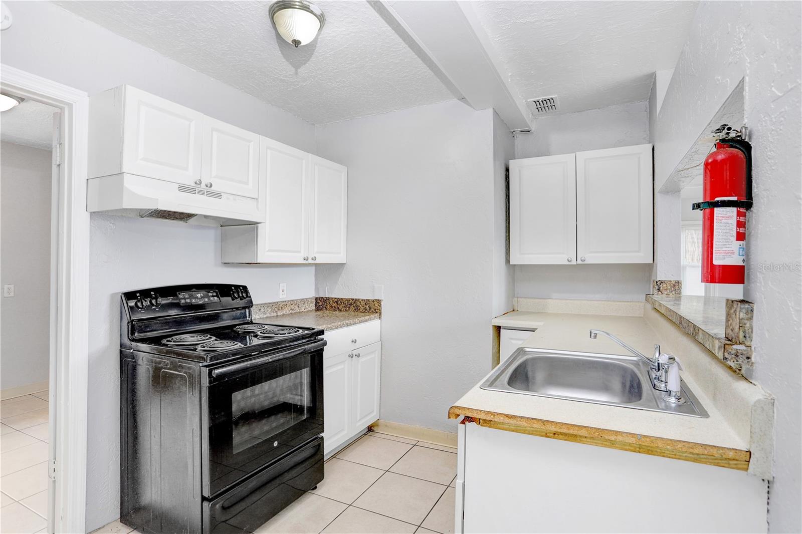 DISTRICT FLA CORP SUB 1 - Residential Income