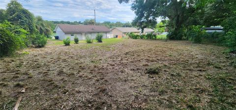 A home in APOPKA