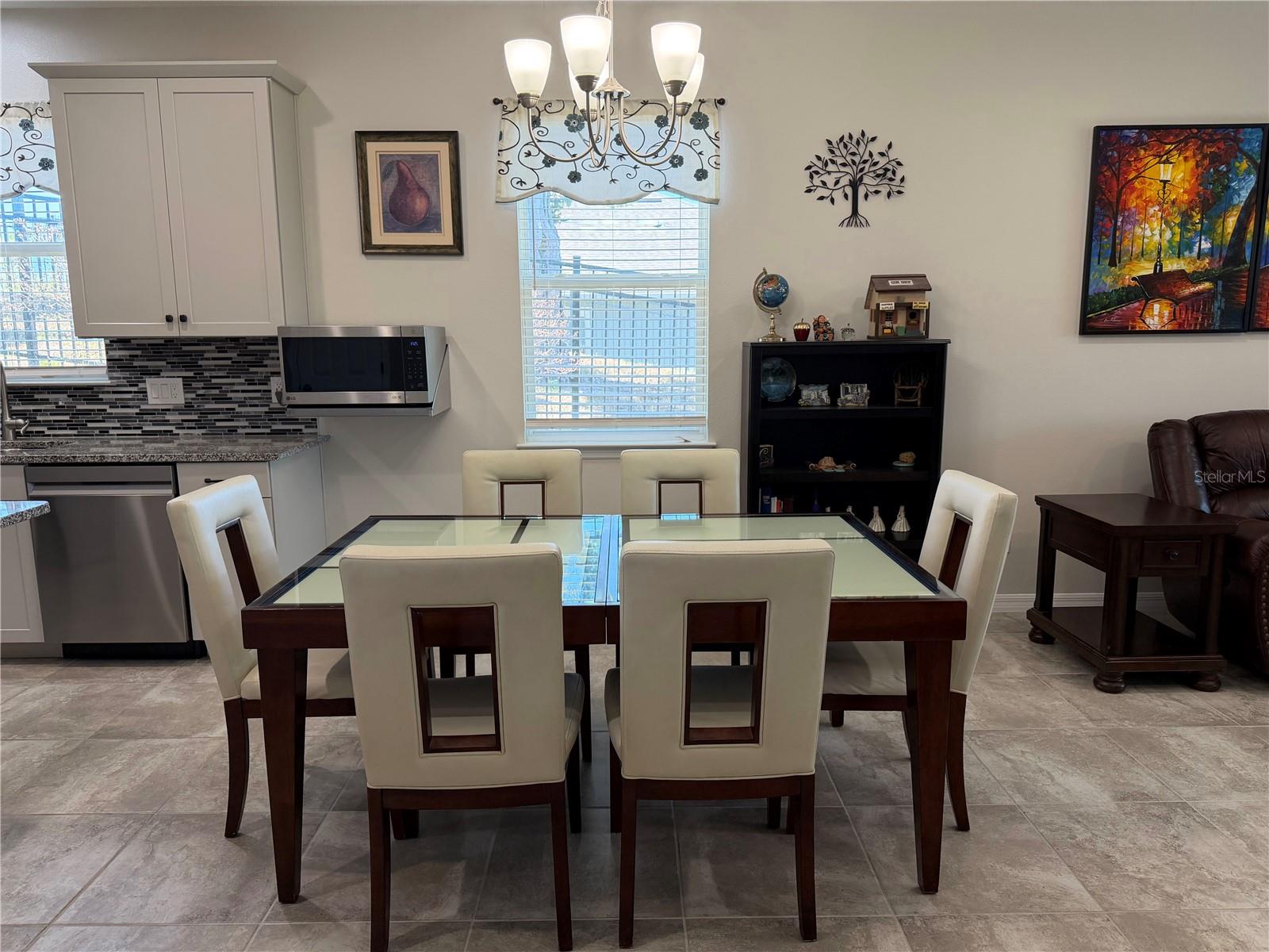 BENTLEY GREEN - Residential