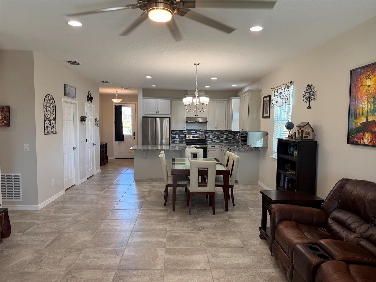 BENTLEY GREEN - Residential