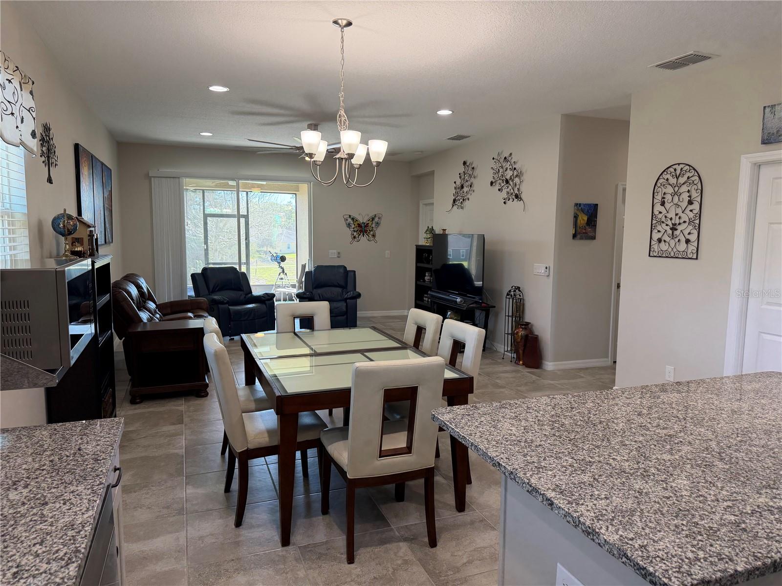 BENTLEY GREEN - Residential