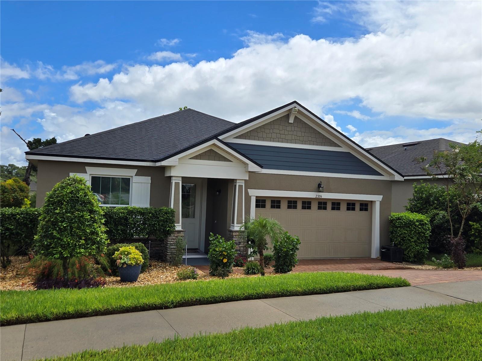 BENTLEY GREEN - Residential