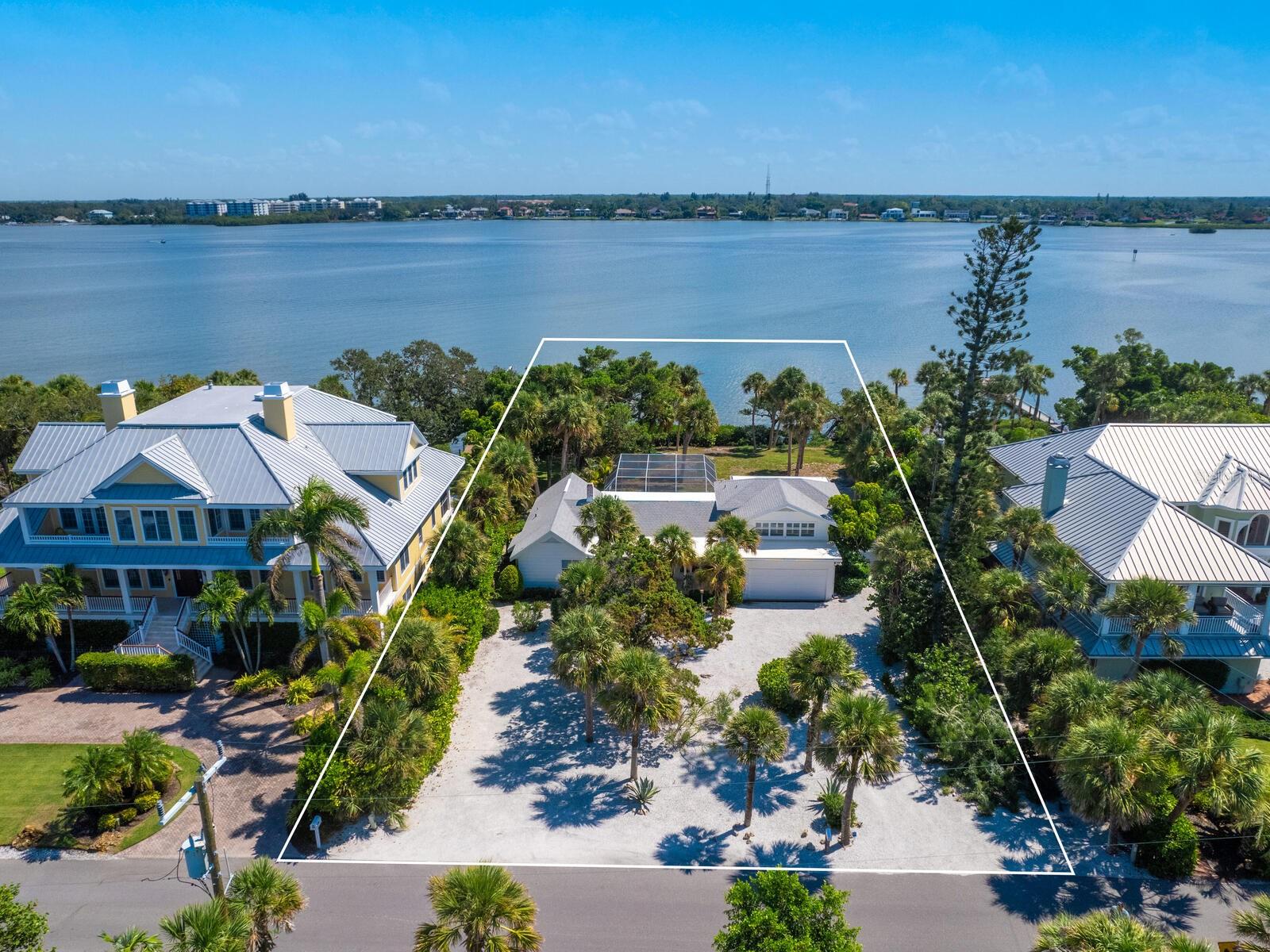 426 N CASEY KEY ROAD