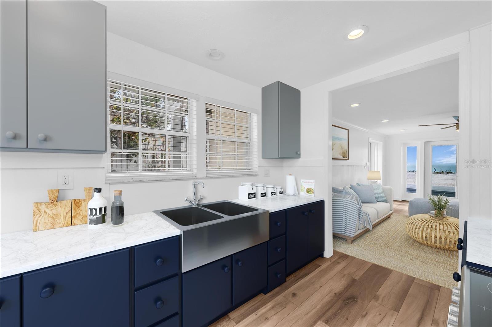 PELICAN PERCH - Residential Income