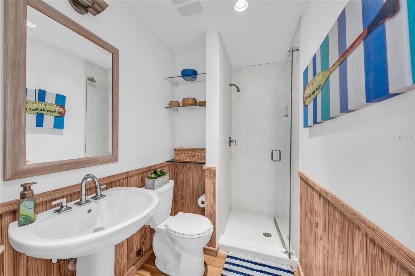 PELICAN PERCH - Residential Income