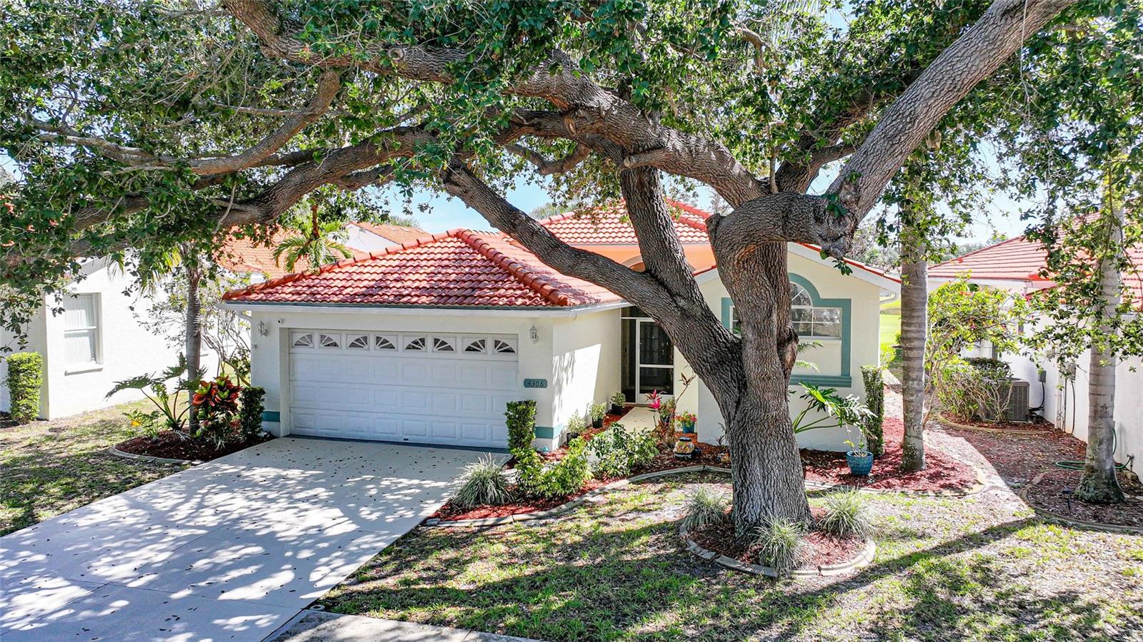 Gorgeous updated home in much sought after commuity of Southwood. This home features BRAND NEW tile roof, New Exterior Paint, Newer wood kitchen cabinets with stunning newer granite countertops and beautiful backsplash. Cooking in this kitchen is a chefs dream as it comes equipped with all stainless steel appliances and a LARGE center island with extra storage and extra seating. All of the flooring has been replaced with lovely ceramic tile through out and carpet in the bedrooms. You will fall in love with the primary suite as it has a gorgeous barn door that leads in to a luxurious En suite with double sinks, walk in shower and large soaking tub. The other side of the master has a nice area for an office or lounge area. On the opposite side of the home are the 2 guest bedrooms with a nice sized guest bathroom. Enjoy your early morning coffee out on the large lanai overlooking views of the pond and nature. There is also enough room for a hot tub or bar if you wanted to add one. The Southwood community is lovely with access to pools, sidewalks and street lights. Commuting is also easy as it is close to route 41 and route 75. Enjoy this location as it is close to shopping, golf, restaurants, public beaches and the quaint area of downtown Venice. This truly is a Gem. Schedule your appointment today to see this gorgeous home.
Be sure to see the 3D tour that is attached to this listing.