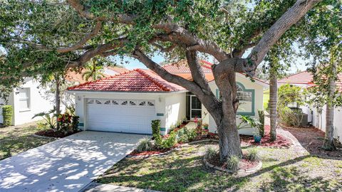 Photo of 4308 Summertree Road, Venice, FL 34293 (MLS # D6141370)