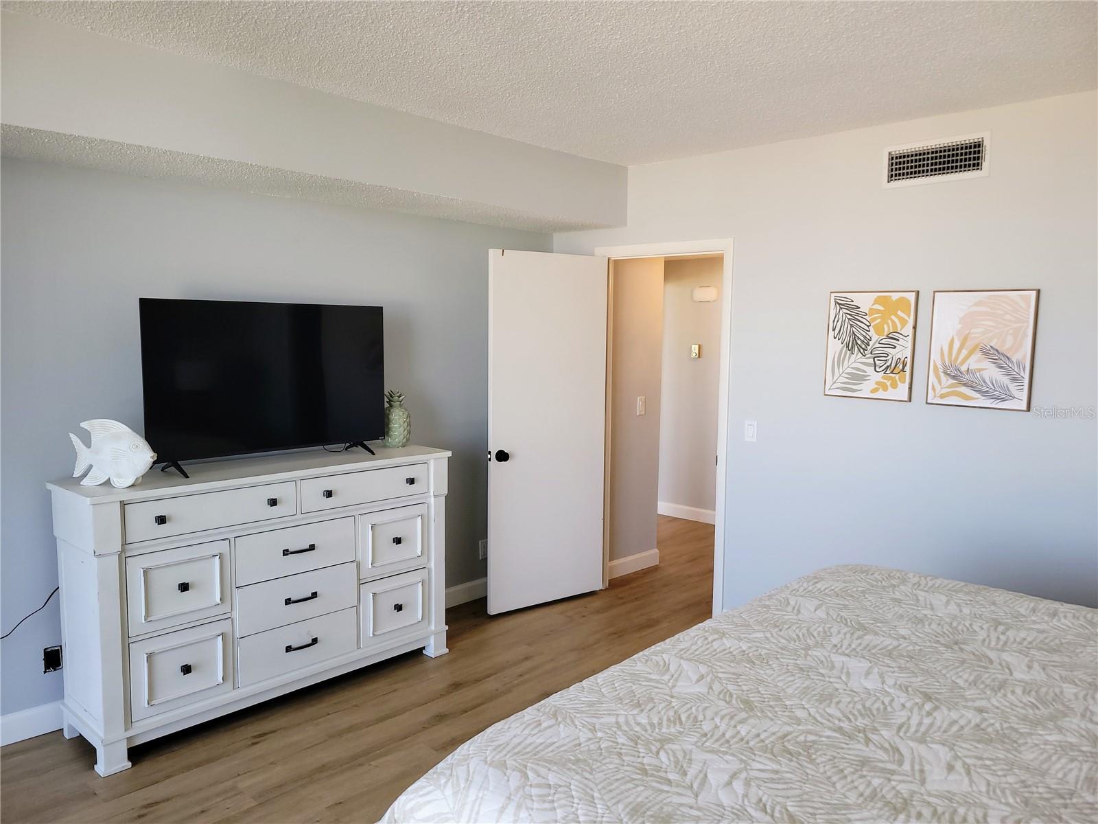SAN SEAIR CONDO - Residential Lease
