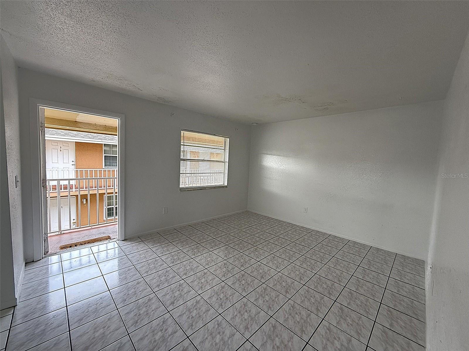 720 MICHIGAN COURT 4