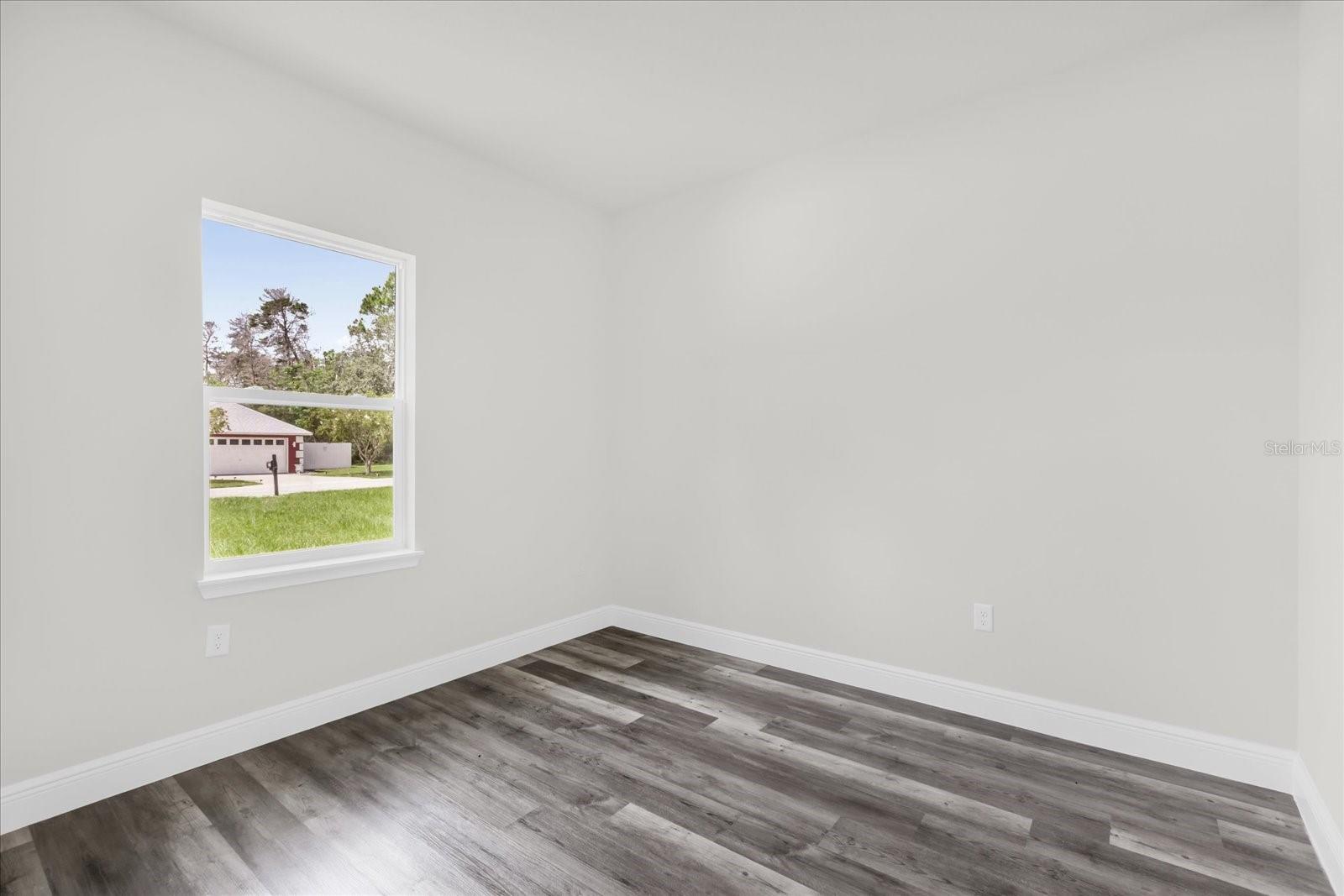 MARION OAKS 06 - Residential Lease