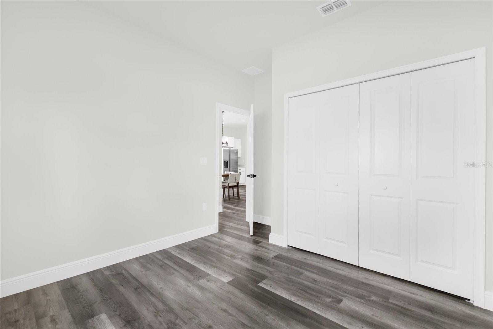 MARION OAKS 06 - Residential Lease