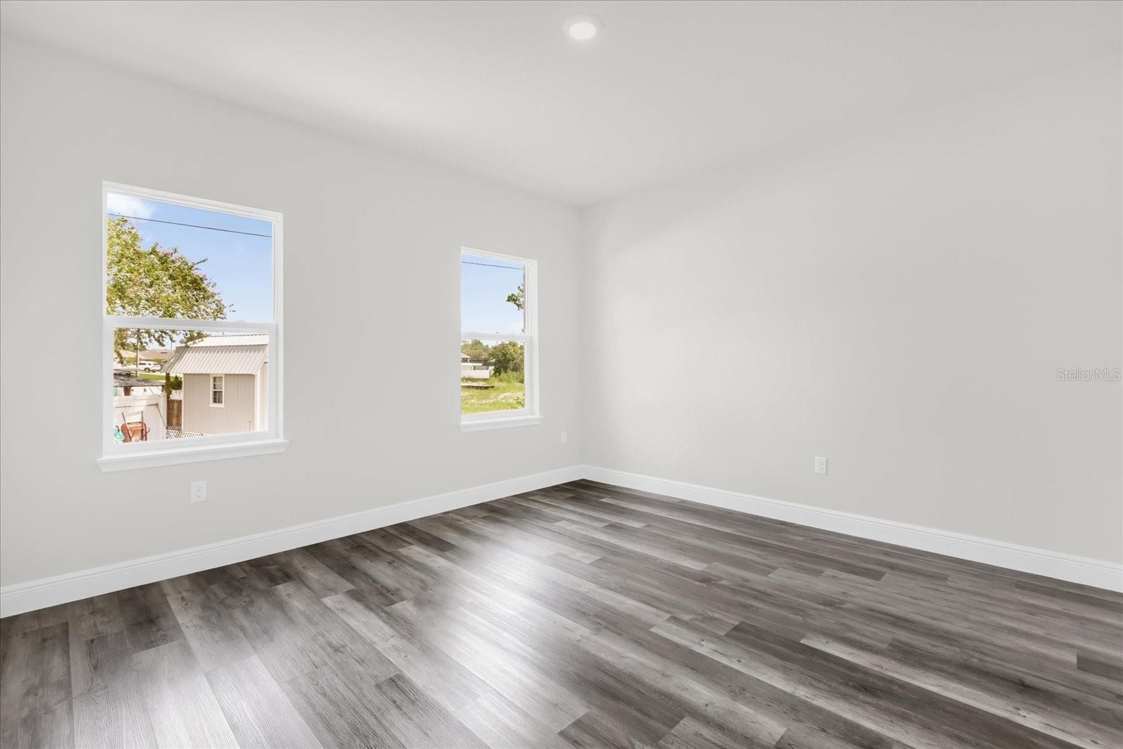 MARION OAKS 06 - Residential Lease