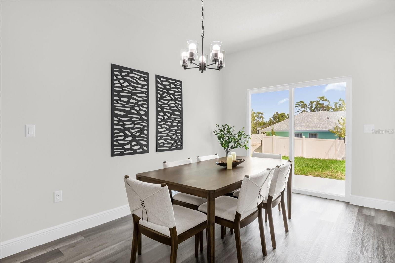 MARION OAKS 06 - Residential Lease