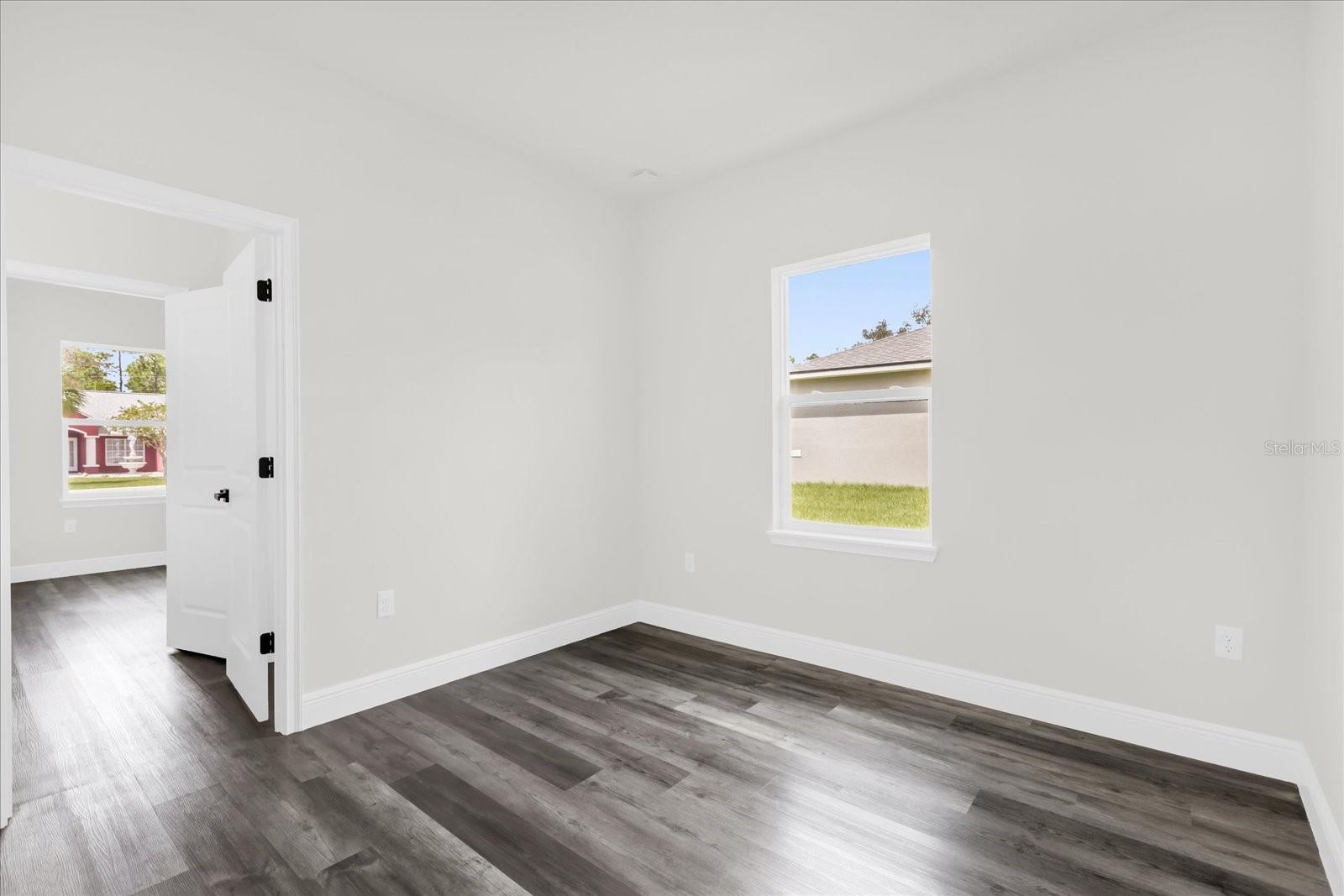 MARION OAKS 06 - Residential Lease