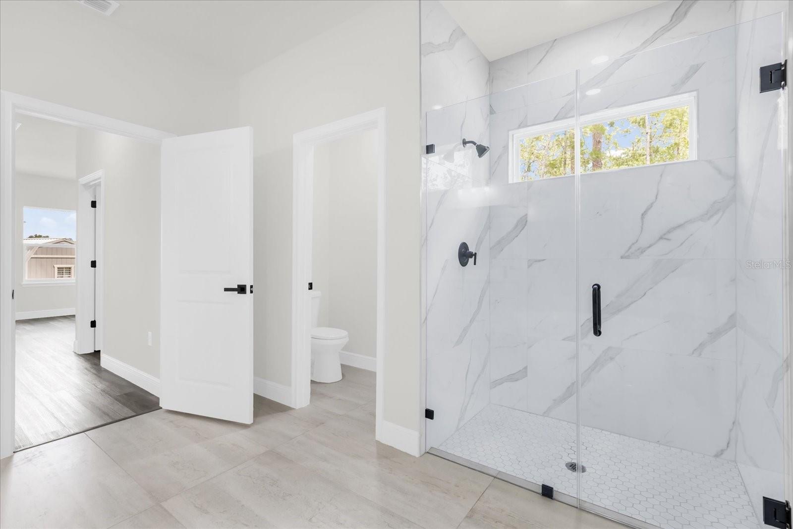 MARION OAKS 06 - Residential Lease