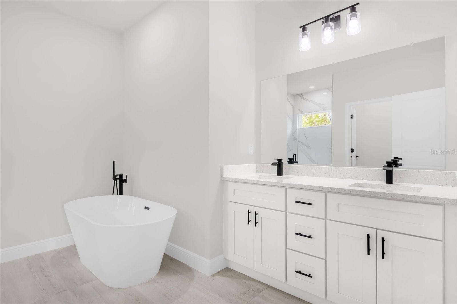 MARION OAKS 06 - Residential Lease