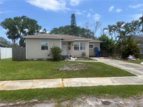 846 60TH AVENUE NE ST PETERSBURG FL 33703