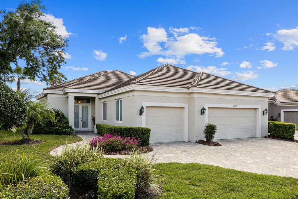 Photo of 8630 51st Terrace E, Bradenton, FL 34211 (MLS # A4648004)