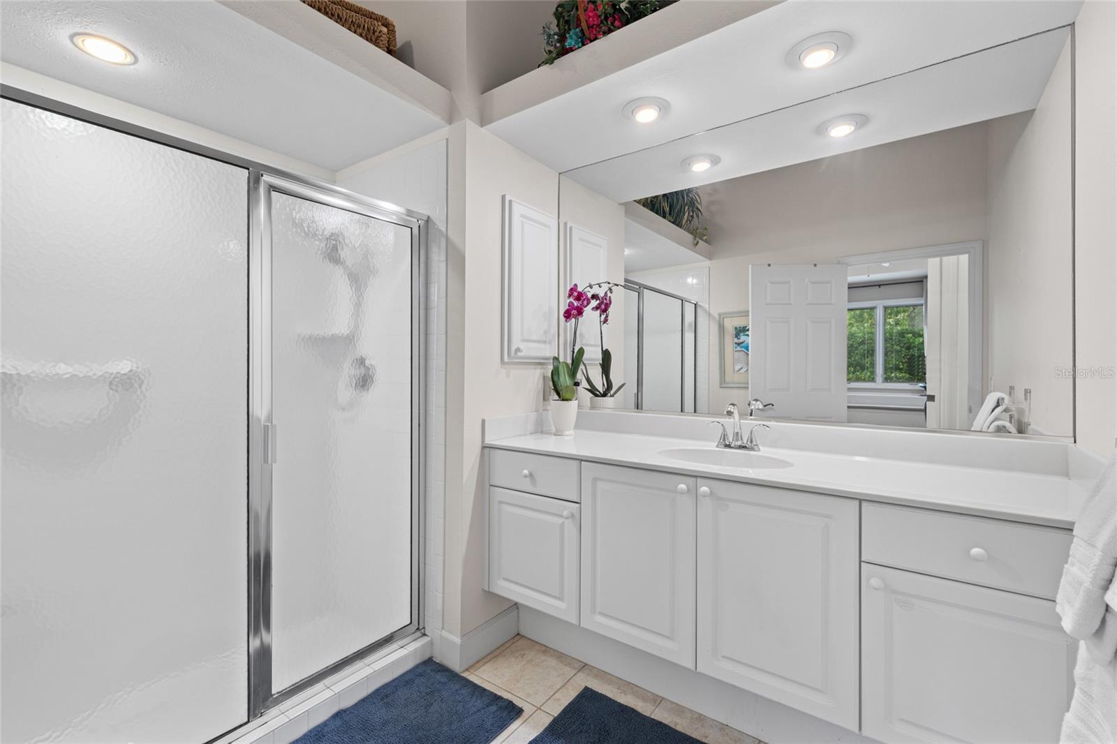 ROSEDALE - Residential