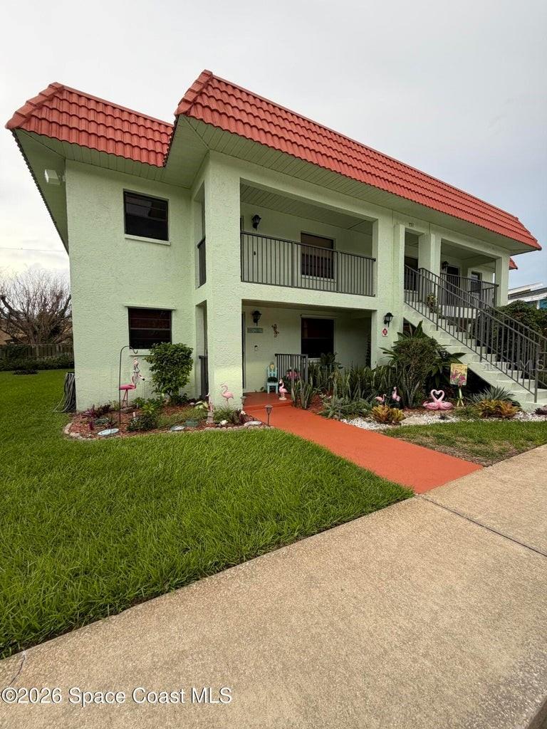 Photo of 231 Circle Drive #4, Cape Canaveral, FL 32920 (MLS # O6441004)