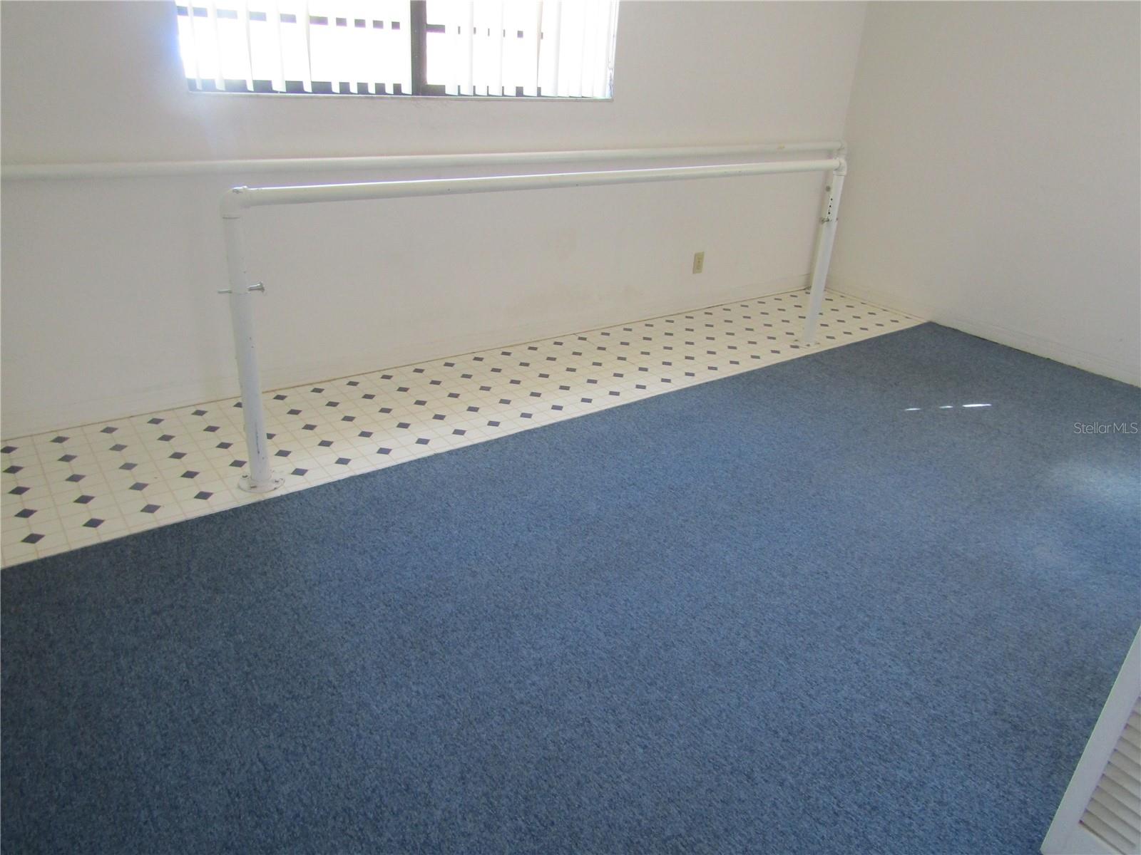 MASON HEIGHTS - Commercial Sale