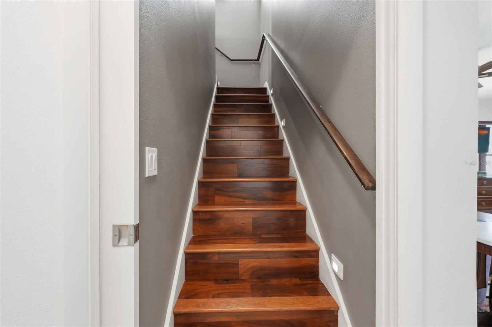 CRYSTAL ISLAND - Residential