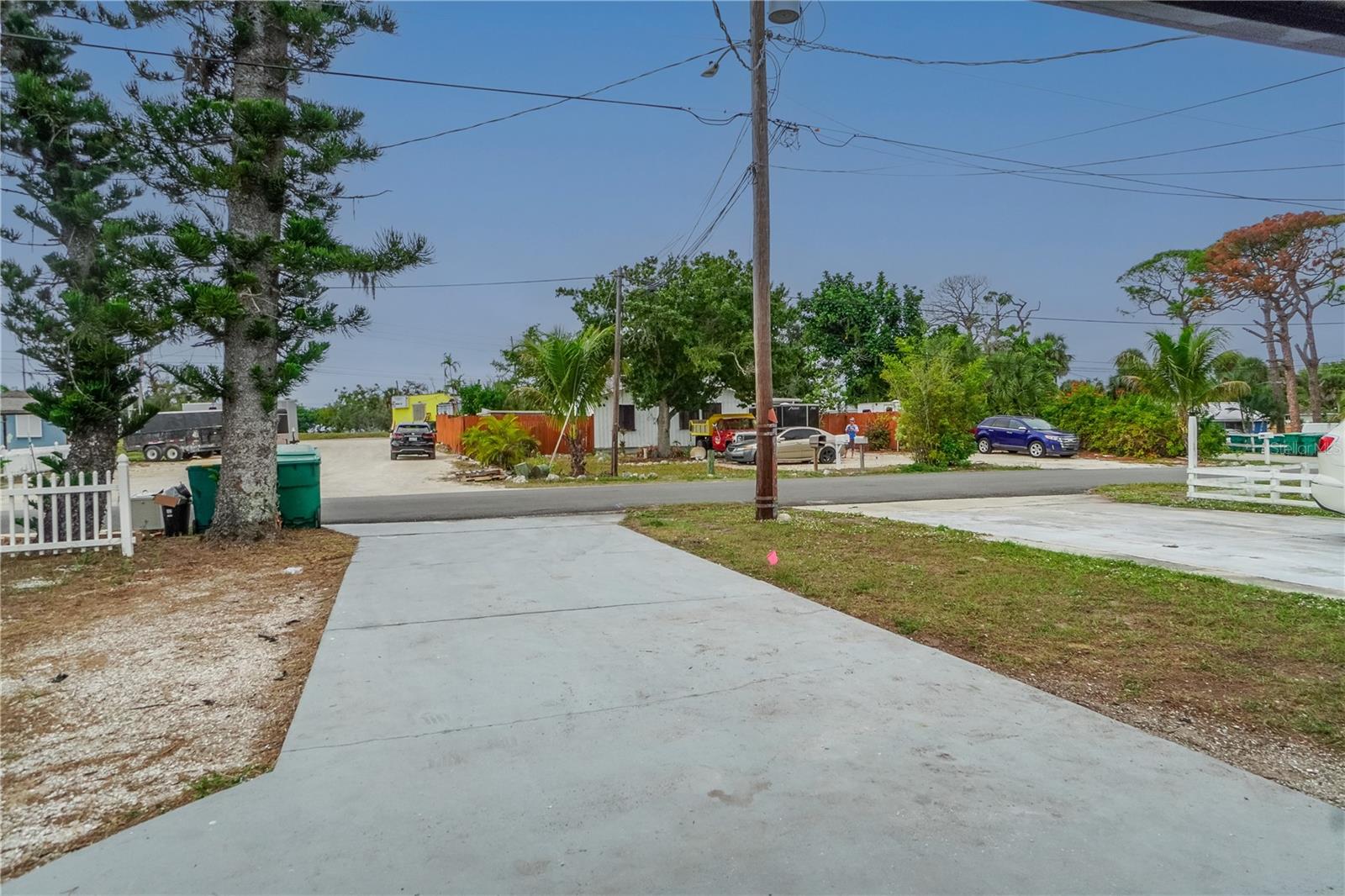 BAY HEIGHTS - Residential Lease