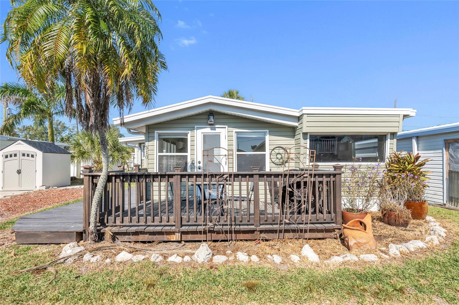 SANDPIPER RESORT CO-OP - Residential